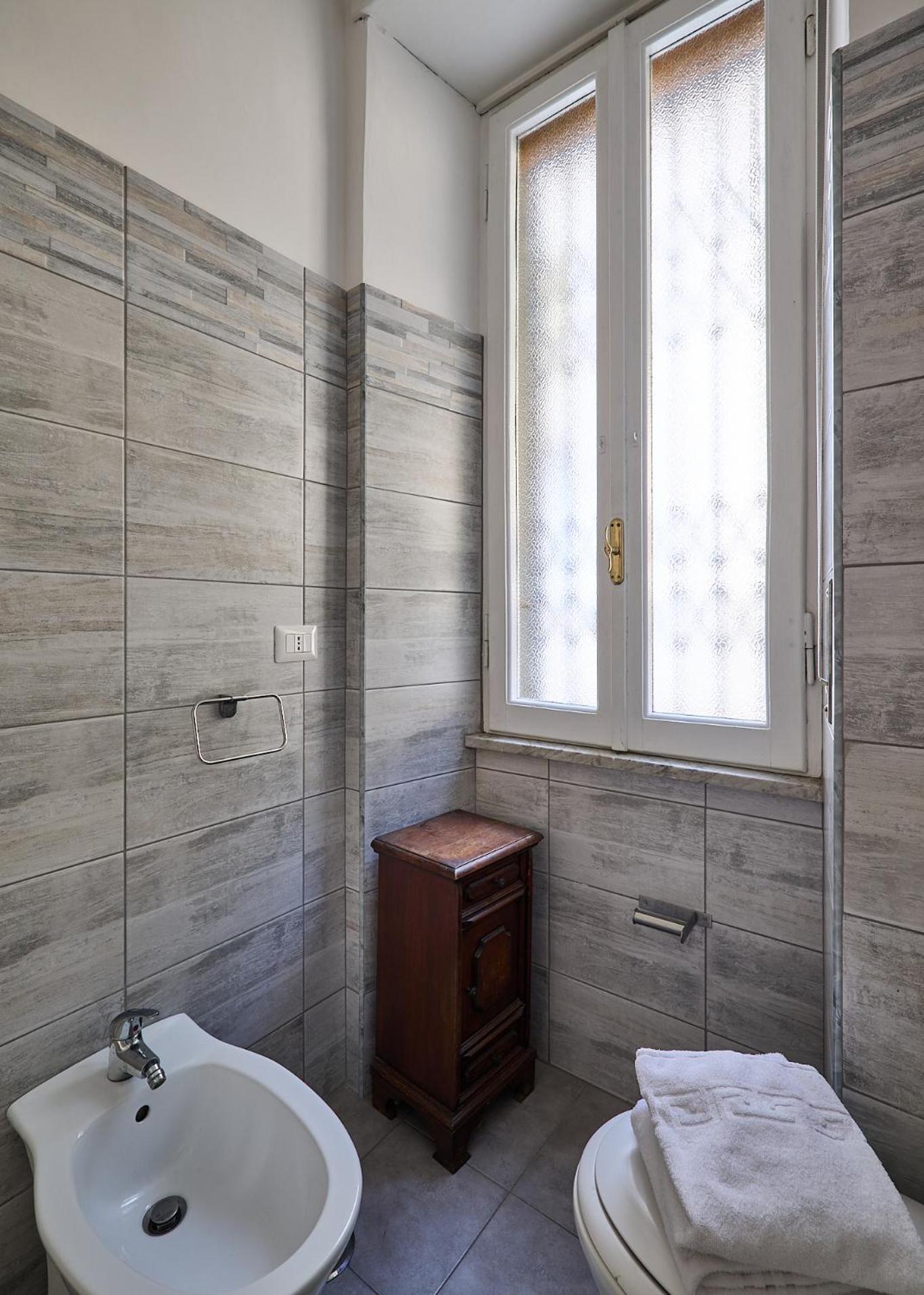 Domus Erasmo Apartment Rome